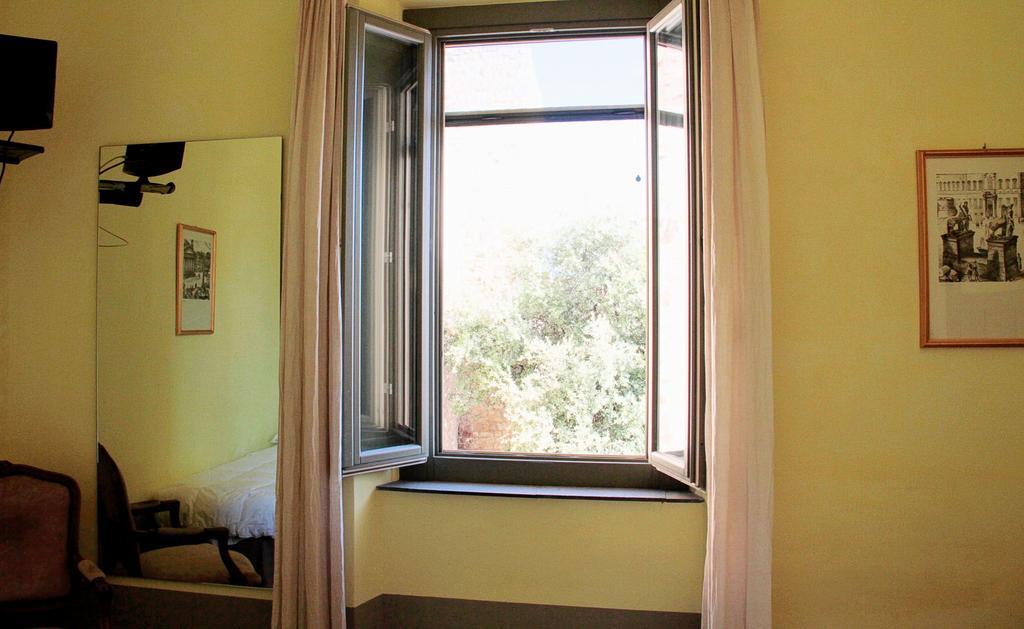 Couette-café Delle Mura Anna De Croy *